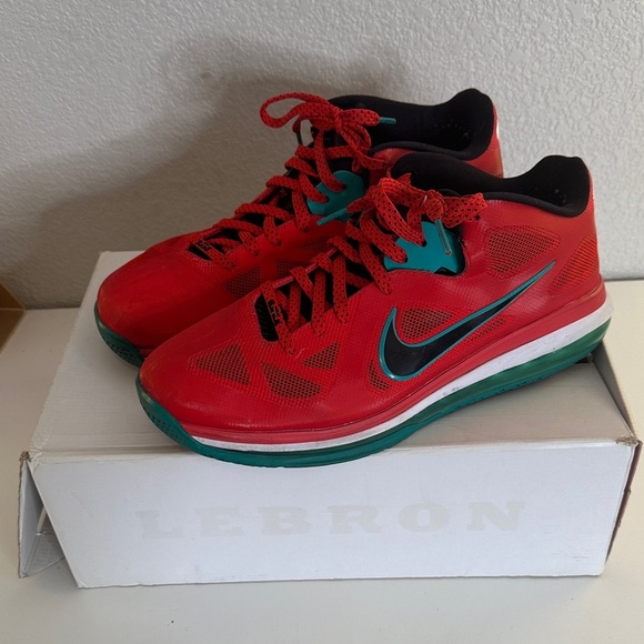 Nike Men\'s LeBron 9 Red Black Teal Lace Up Low Top Basketball Sneakers Size 11.5 main image 12
